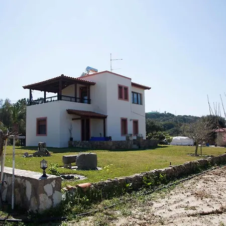 Antonis Holiday home